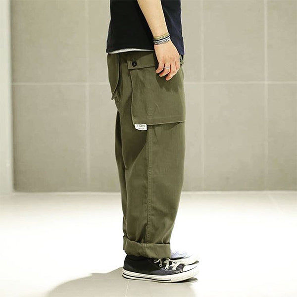 Plus Size Loose Cargo Pants